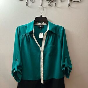 Women's Teal Blouse with White Trim size M
